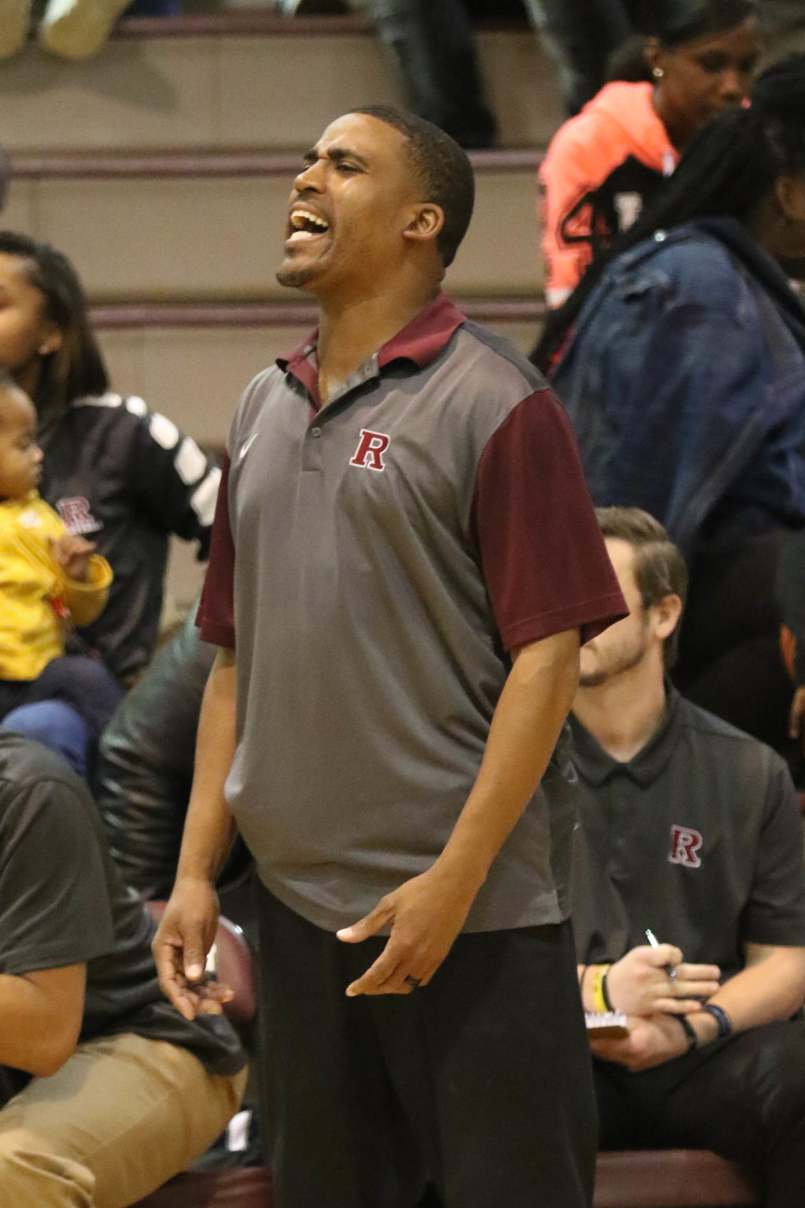 Jay M Robinson vs Carson Basketball-60.jpg